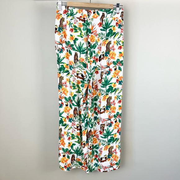 Jane & Delancey Tropical Print Wide Leg Palazzo Pants - Picture 3 of 12